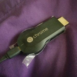 Google Chromecast 1st Gen Streamer HDMI